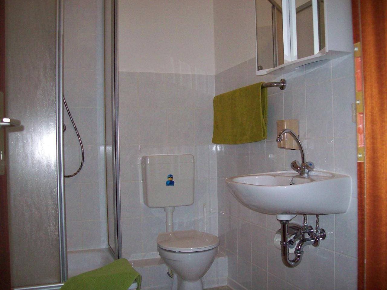 Foto 8 von 13: Apartment with Shower