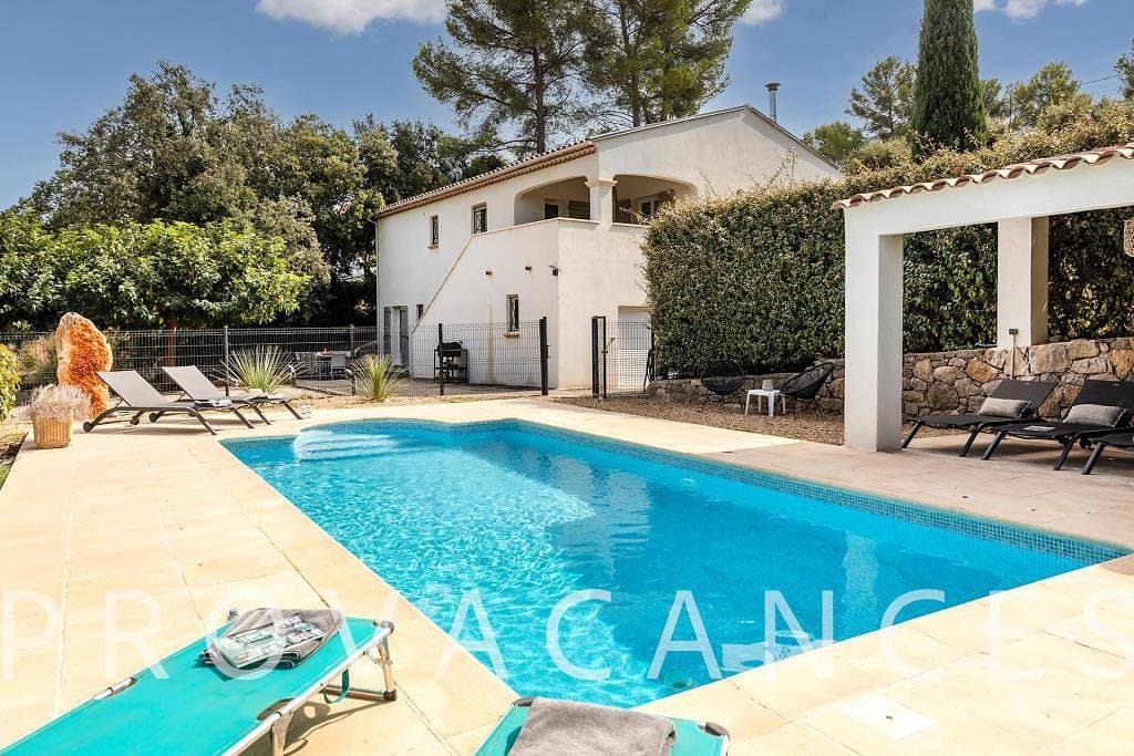 Villa mit Pool bei Flayosc 1