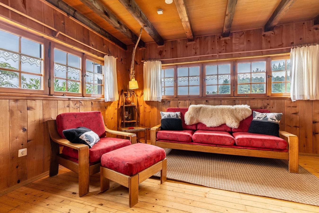 Foto 4 von 26: Ferienhaus 'Blockhaus Paepke' mit privater Terrasse und privatem Garten