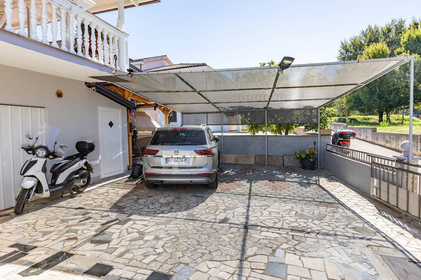 Foto 4 von 19: Ferienwohnung Kreslin - Studio 3