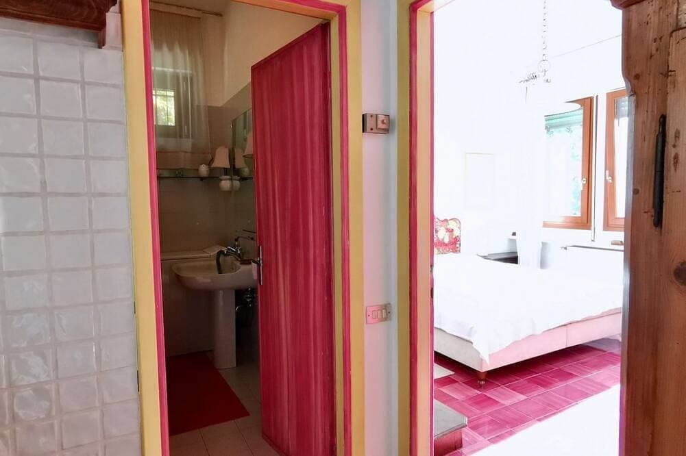 Foto 5 von 30: Allgemeine Geschäftsbedingungen - Ferienwohnung: Willkommen in unserer Ferienwohnung. Für einen angenehmen und reibungslosen Aufenthalt lesen Sie bitte die folgenden allgemeinen Geschäftsbedingungen. Unterstützungsdienste Persönliche Unterstützung: Verfüg