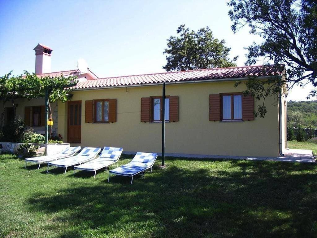 Foto 4 von 5: One-Bedroom Holiday Home