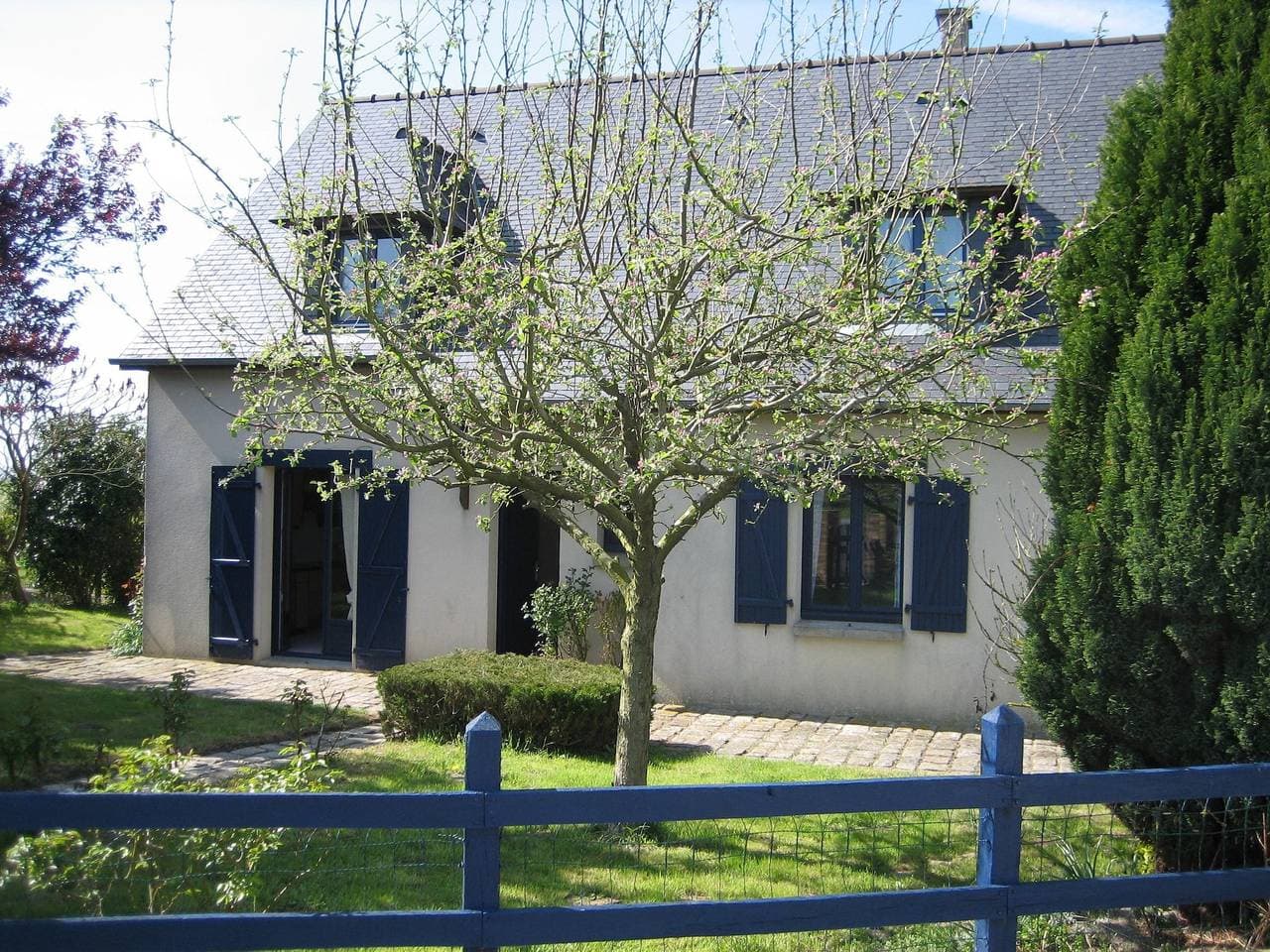 Ferienhaus der Normandie mit Blick auf die Bucht 1
