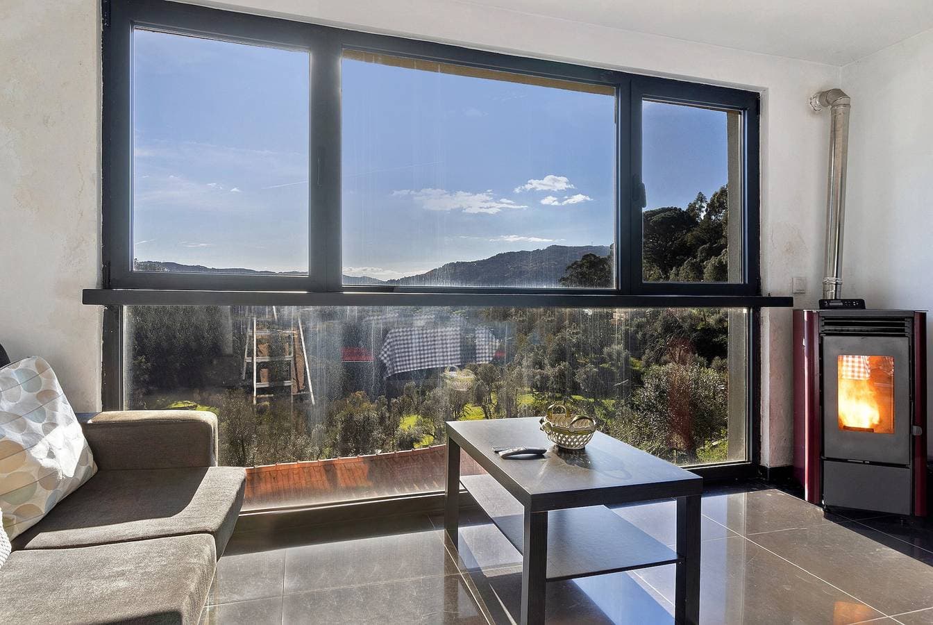 Foto 8 von 33: Ferienhaus "Alojamento de Crasto - Gerês" mit Pool und WLAN