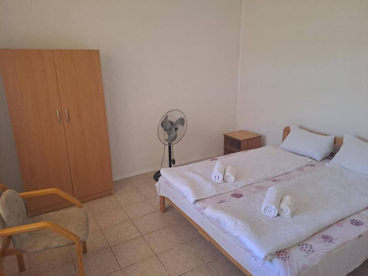 Foto 9 von 25: Two-Bedroom Apartment