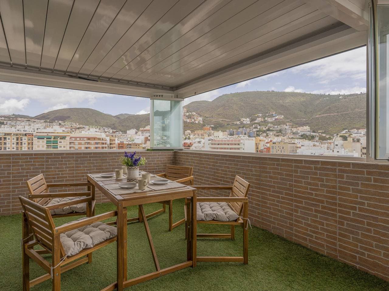Foto 2 von 25: Urbanes Penthouse mit Terrasse im Stadtzentrum - 4 Pers.