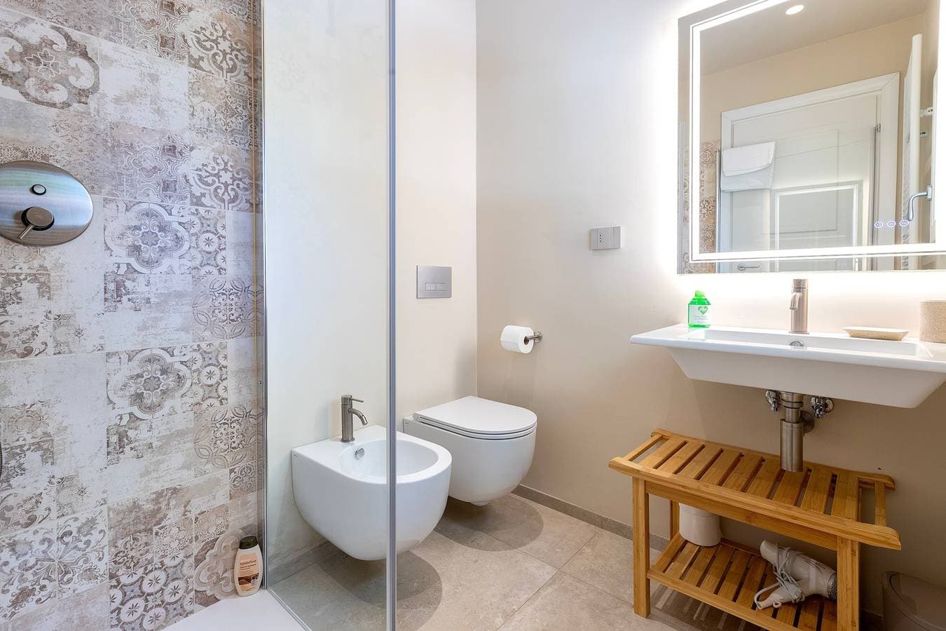 Foto 12 von 33: Villa „Dimora Sella – Ginevra“ mit Gemeinschaftspool, WLAN und Klimaanlage