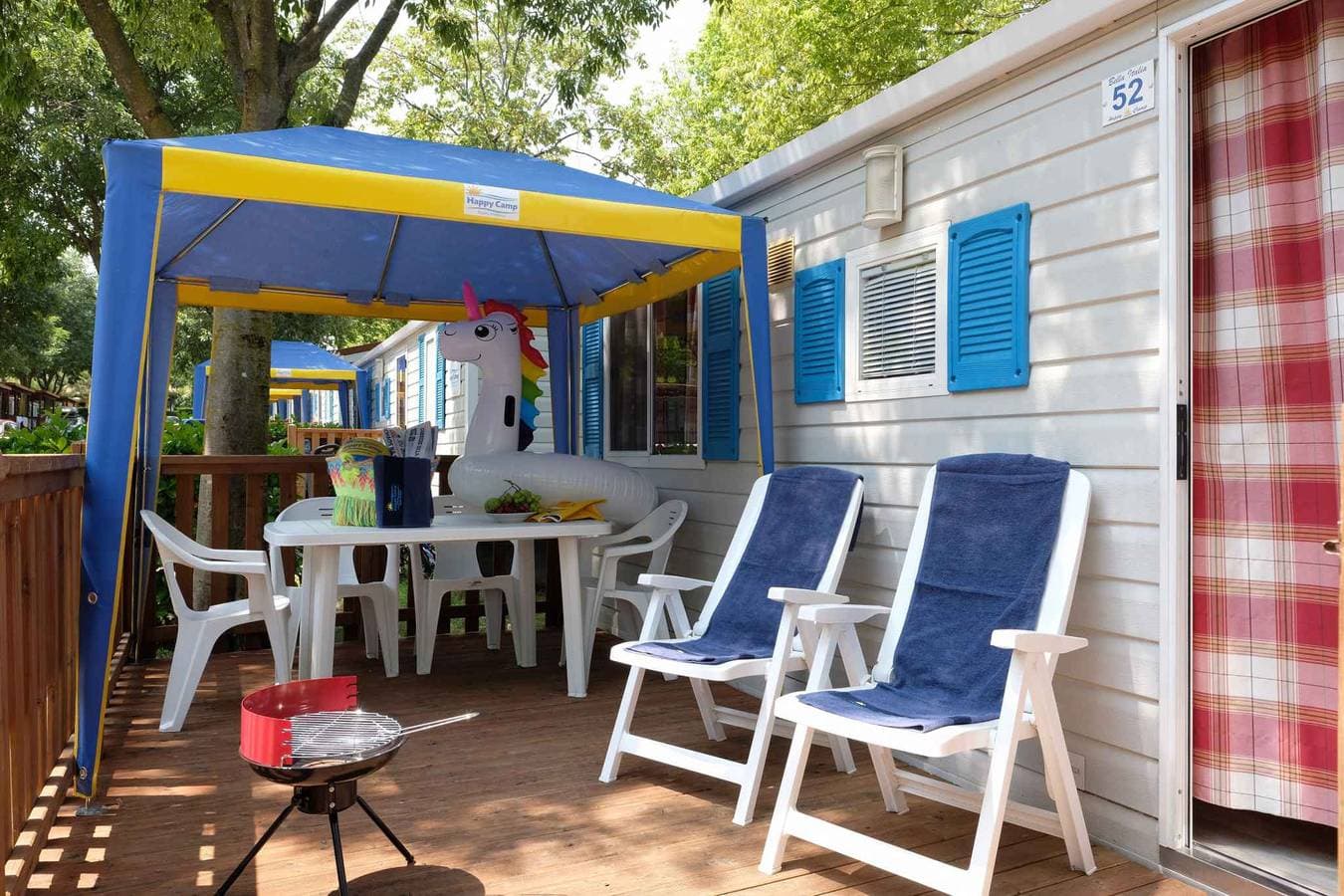 Foto 6 von 42: Mobilehome mit Klimaanlage, Terrasse und Pool