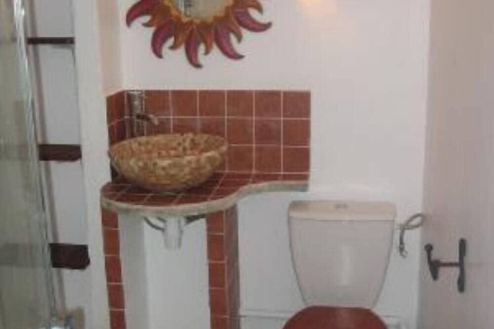 Foto 4 von 30: Studio in charakterhaus privatem pool