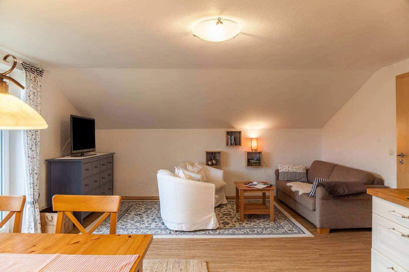 Foto 8 von 25: Ferienwohnung Brigitte in Garmisch-Partenkirchen mit Blick auf die Berge