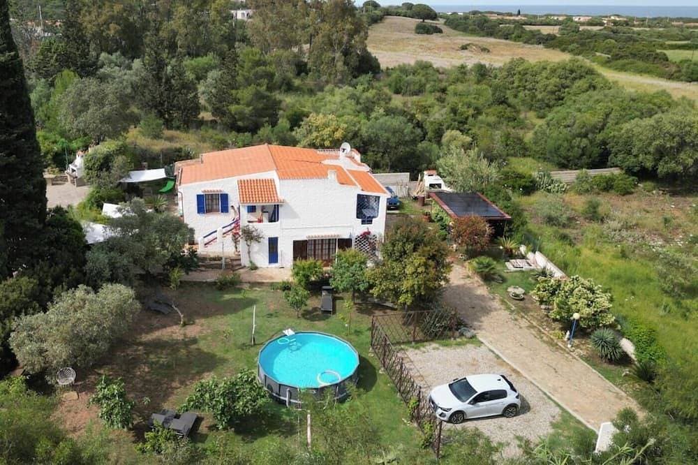 Authentic Sardinian villa in nature within walking distance of a beautiful beach 1