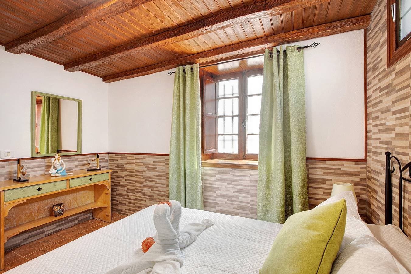 Foto 2 von 34: Ferienhaus Los diablitos 2B – Familienfreundlich mit Bergblick, Balkon und WLAN