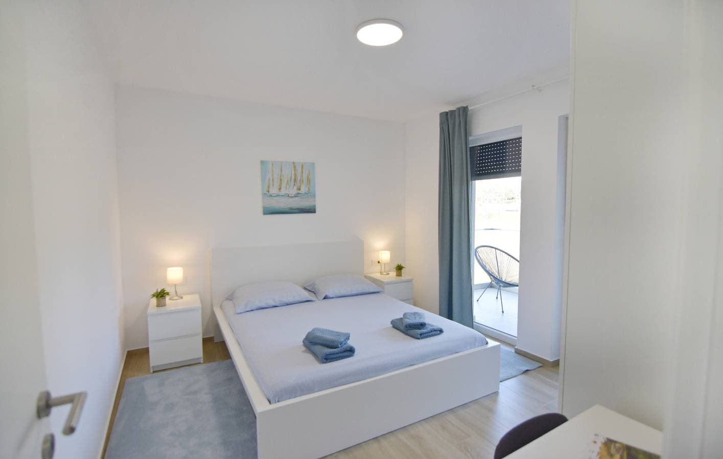 Foto 4 von 42: Moderne Wohnung in der Nähe von Kanegra Beach