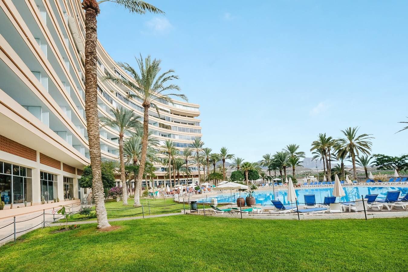 Foto 4 von 24: Charmante Ferienwohnung "Mar Azul Del Sur" mit Meerblick, WLAN, Terrasse & Gemeinschaftspool