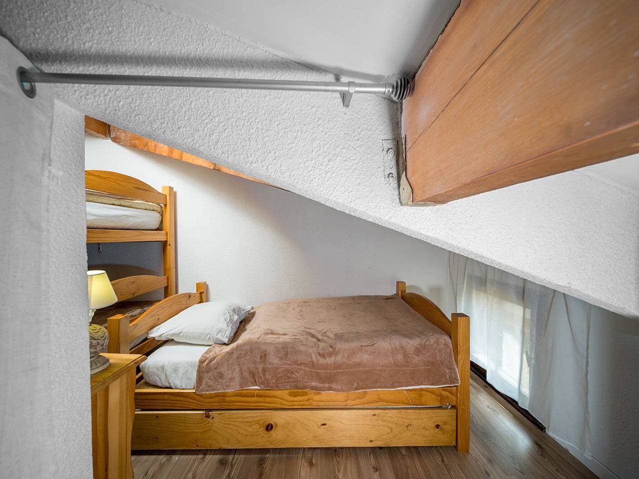 Foto 9 von 10: Modernes Alpenapartment in La Foux