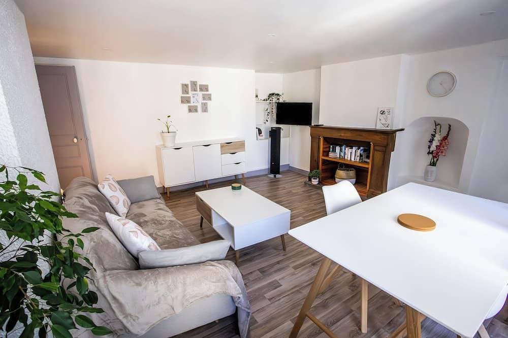 Foto 6 von 10: Beautiful 52 M2 City Center Apartment