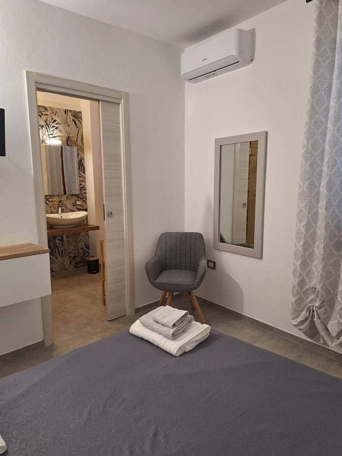 Foto 5 von 17: Double Room with Private Bathroom