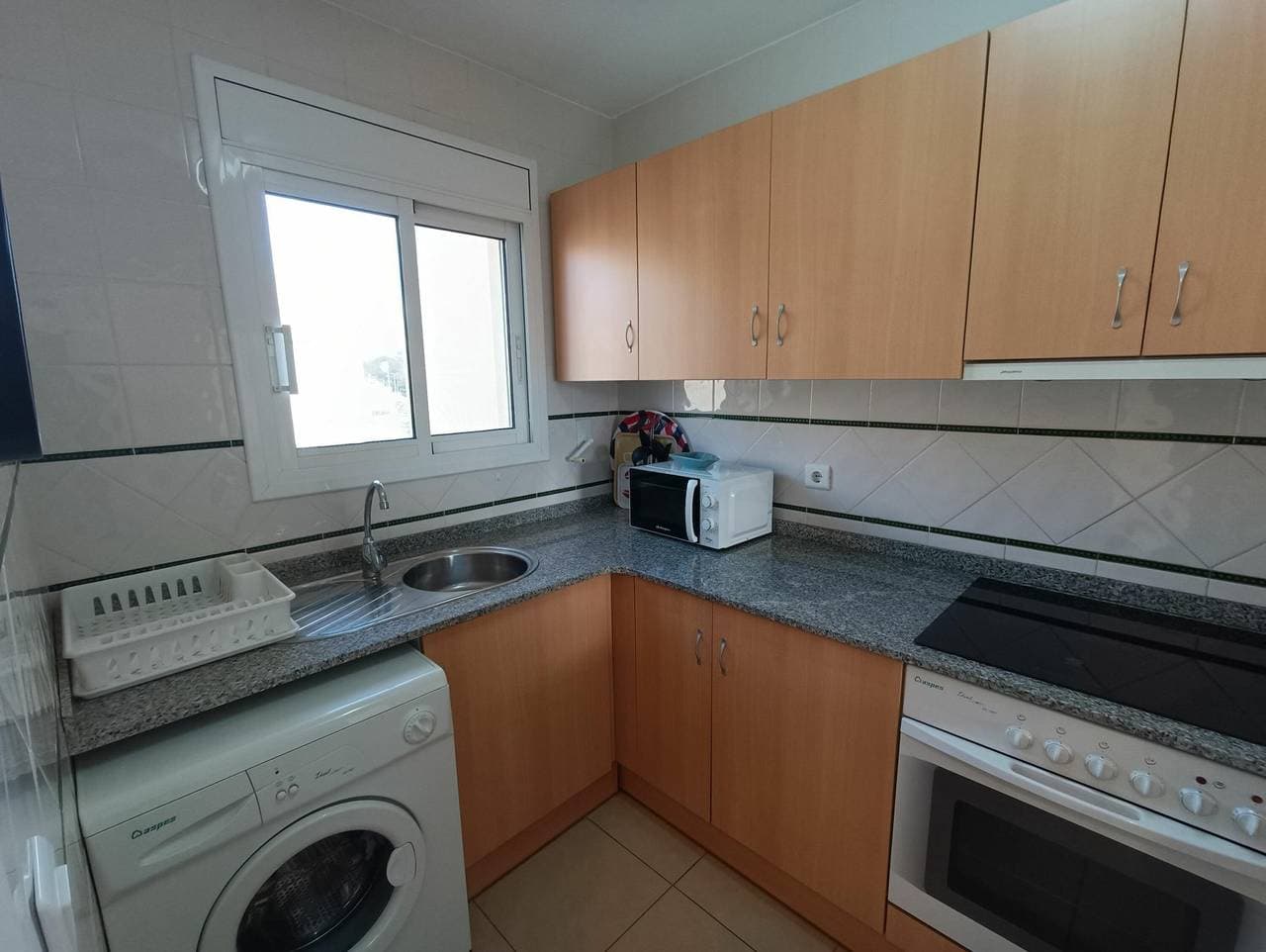 Foto 4 von 38: Ferienwohnung für 6 Personen mit Terrasse