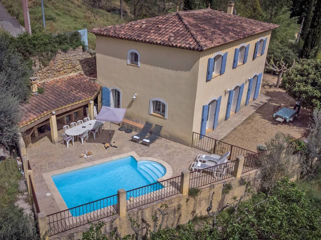 Provenzalische Villa mit privatem Pool 1