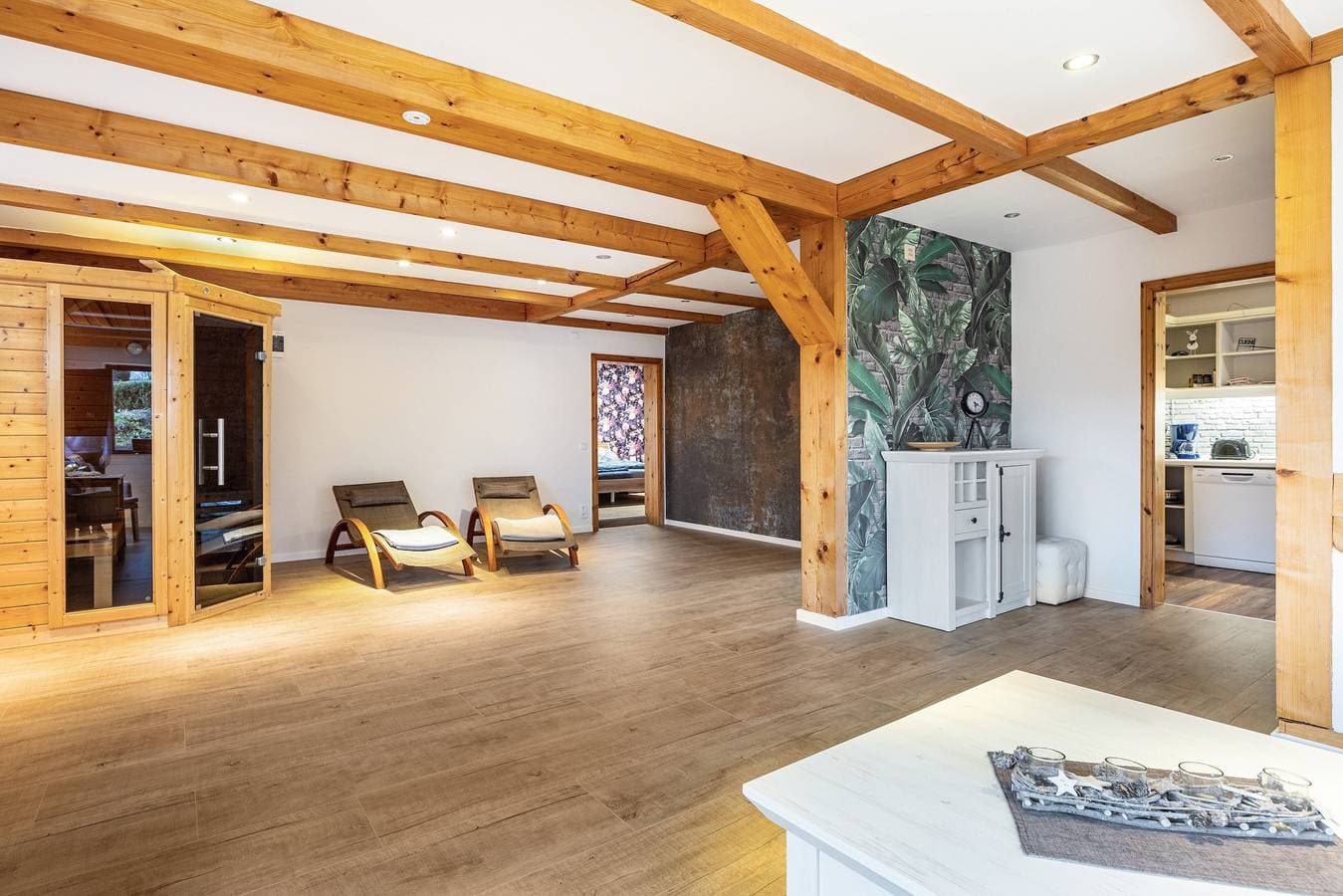 Foto 10 von 25: Ferienwohnung Silberborth mit privater Terrasse, Gemeinschaftsgarten und Sauna