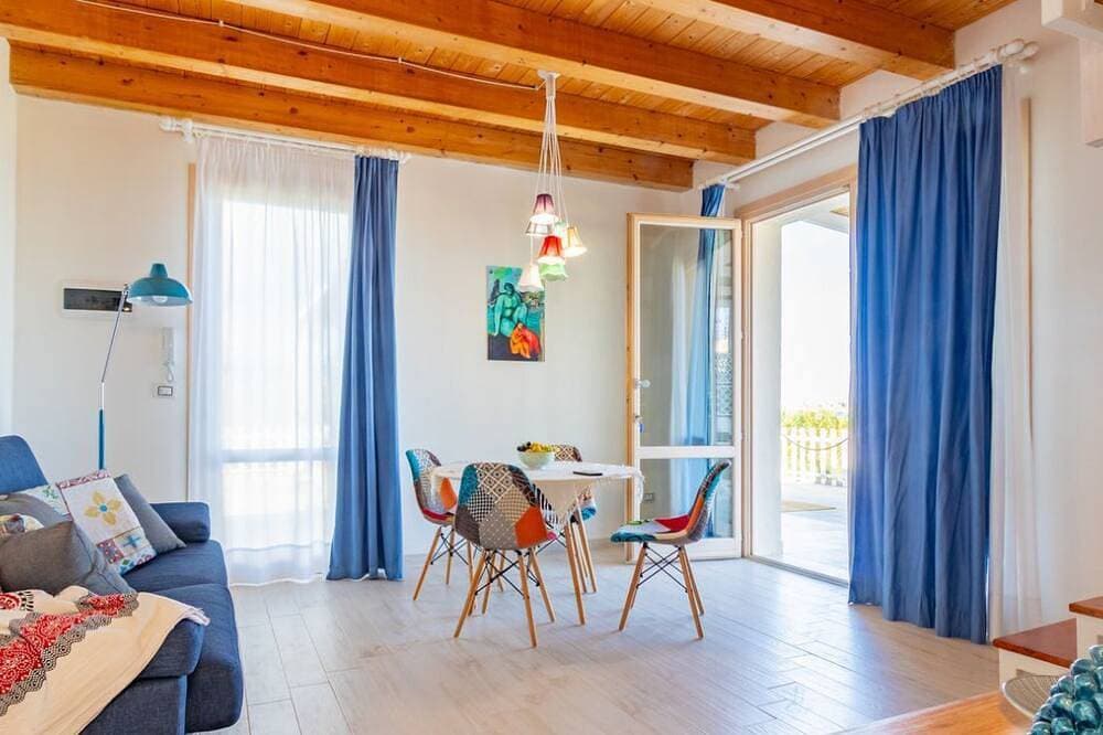 Foto 11 von 25: Beach Front Villa 1 - sea view