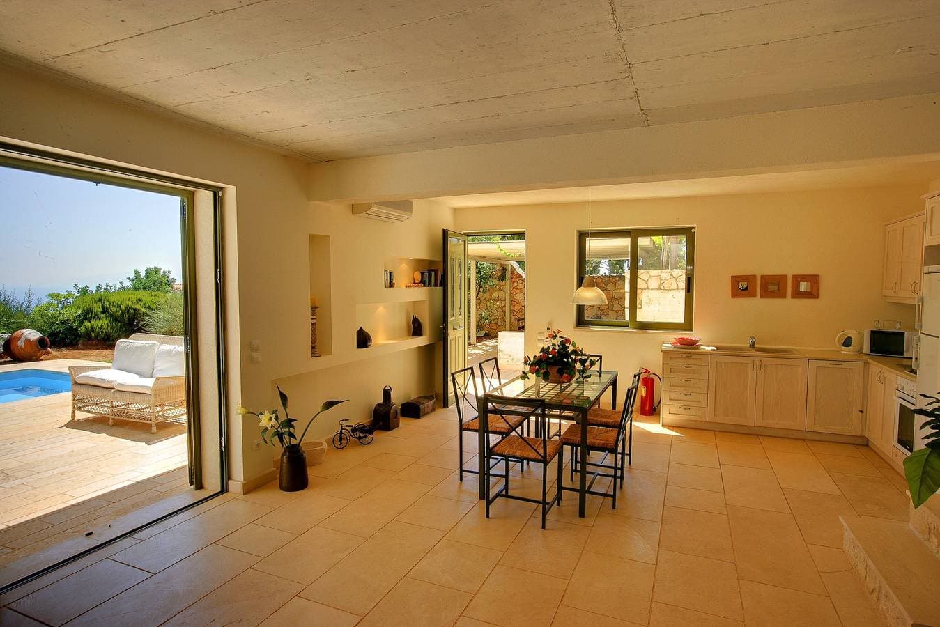 Foto 5 von 23: Villa 'Telina Ideales Resort' mit Meerblick, WLAN und Klimaanlage