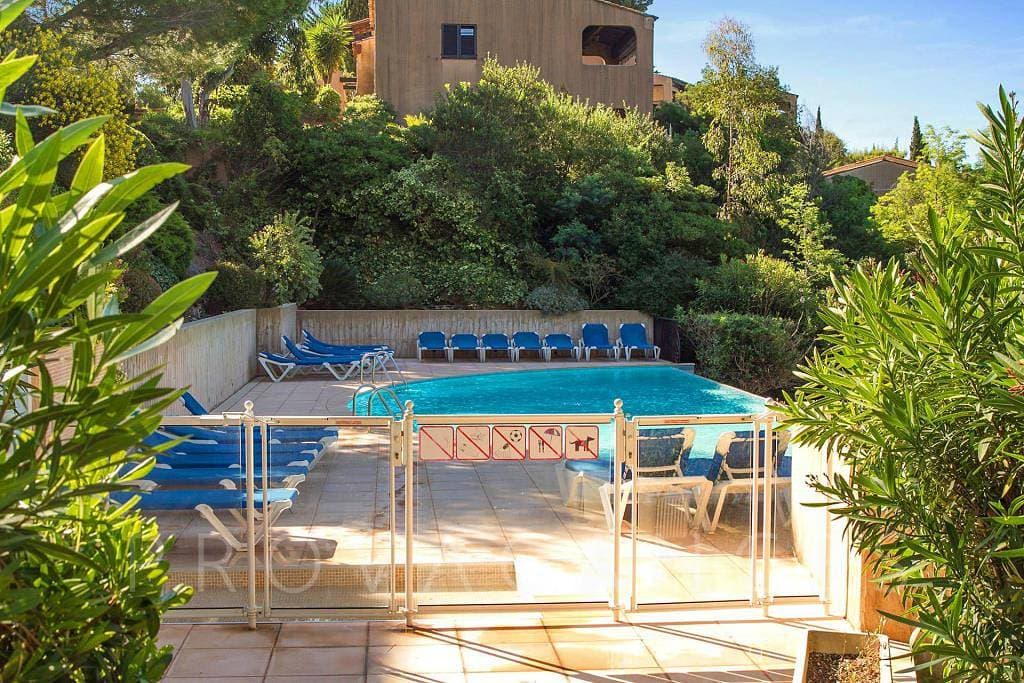 Foto 4 von 40: Ferienhaus mit privatem Pool in Théoule-sur-Mer