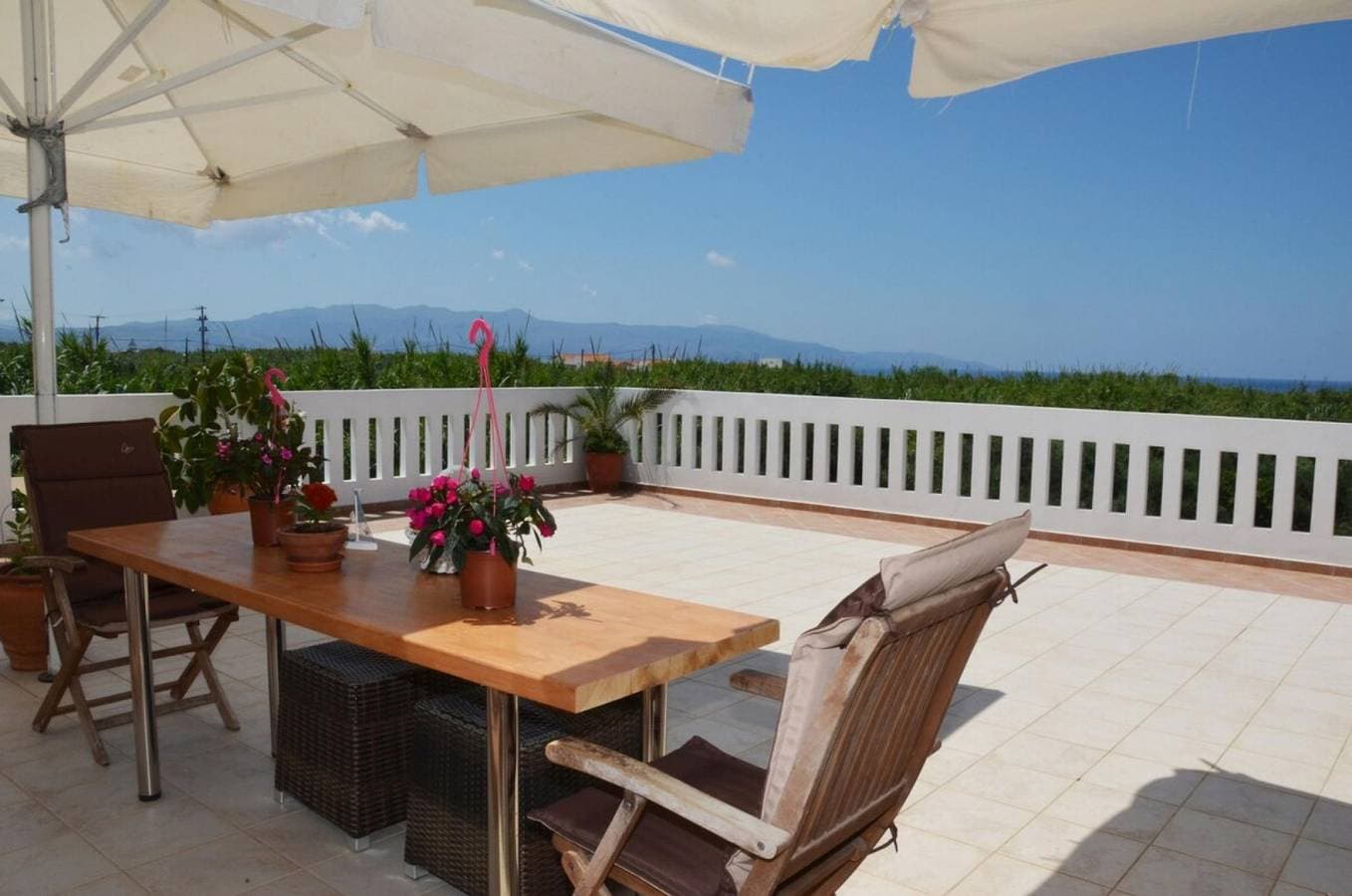 Foto 5 von 40: Ferienwohnung für 5 Personen mit Terrasse
