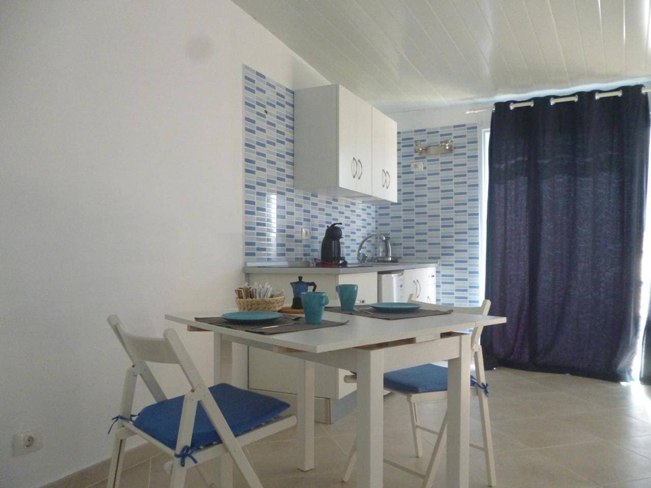 Foto 9 von 16: Studio Apartment with Sea View