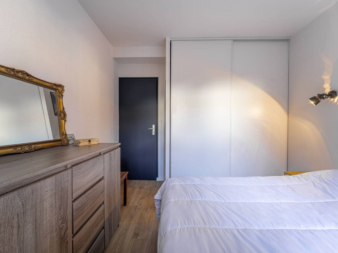 Foto 9 von 15: Mimizan Strand T2 mit Terrasse und Parkplatz in der Nähe des Ozeans