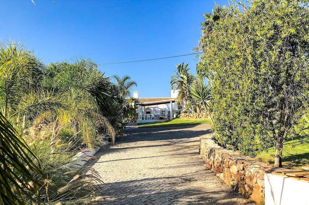 Foto 12 von 30: Wunderschön Restauriertes Typisch Portugiesisches Bauernhaus, mit Eigenem Pool und Meerblick