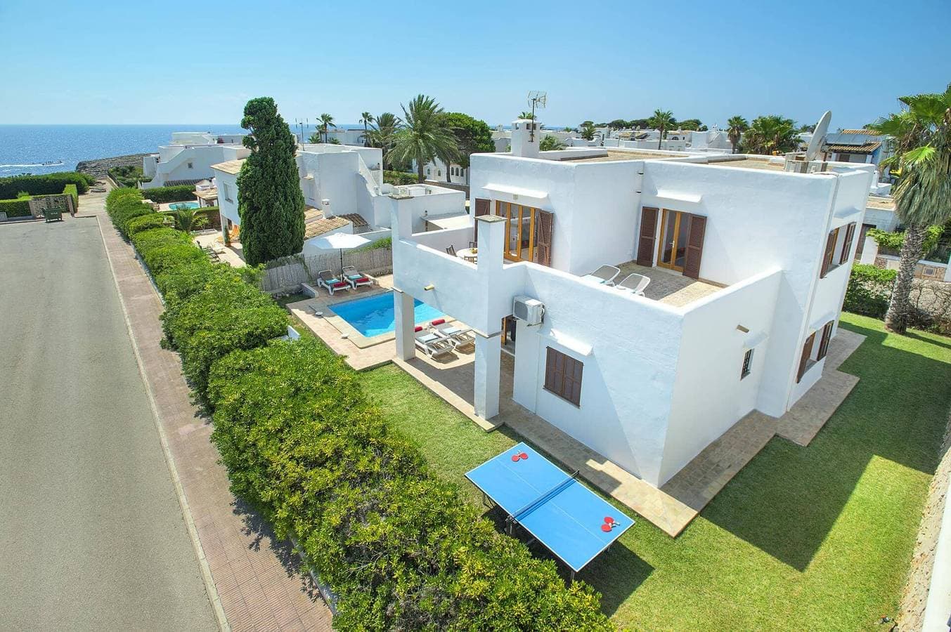 Foto 2 von 33: Villa für 8 Personen mit Garten