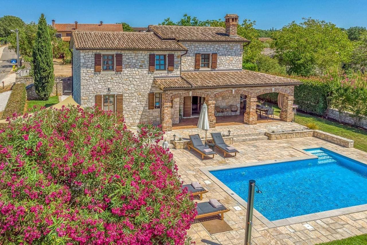 Villa Santolina 1