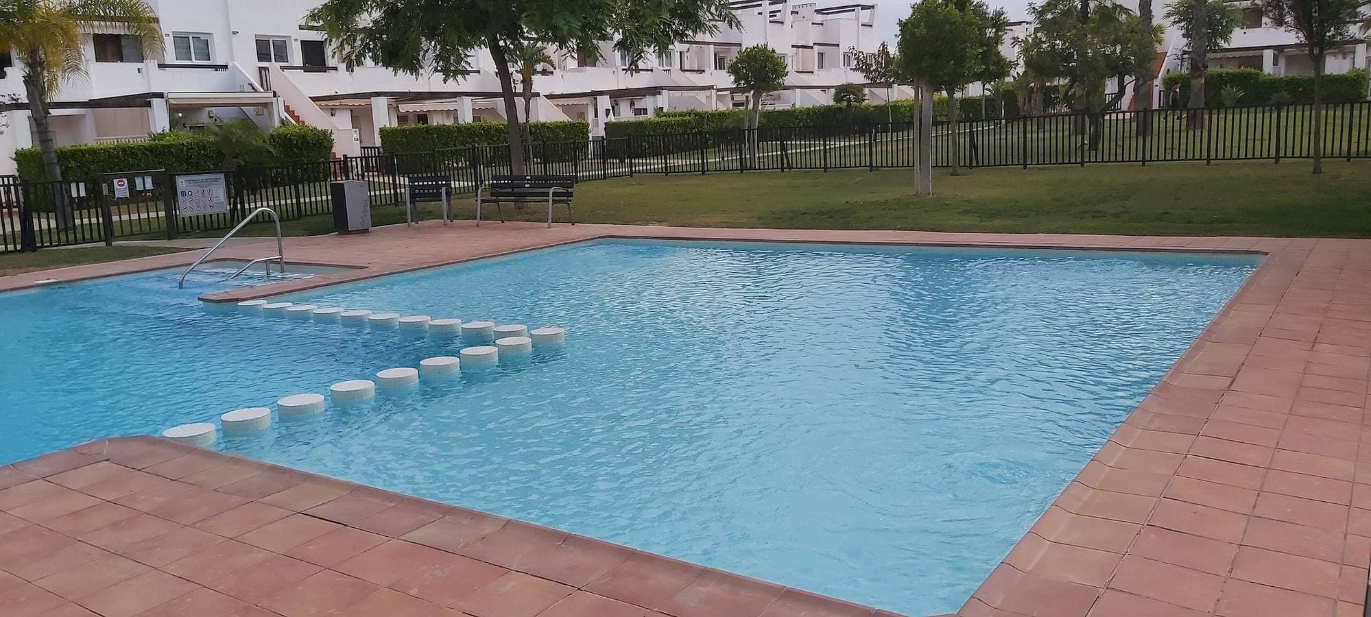 Foto 5 von 22: Ferienwohnung für 4 Personen mit Pool