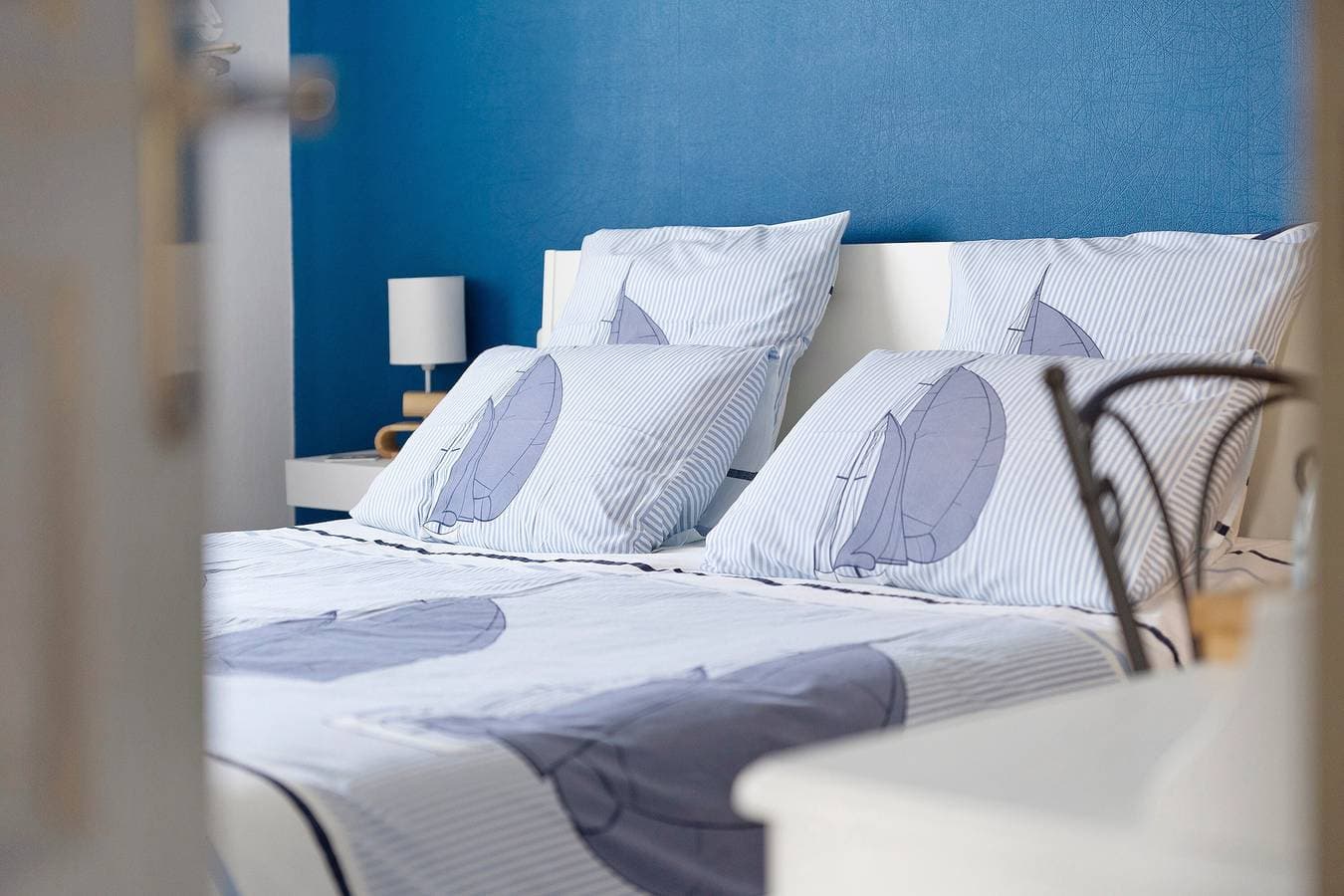 Foto 6 von 20: Gästezimmer „Saint-Samson-sur-Rance“ mit privater Terrasse, Garten und WLAN