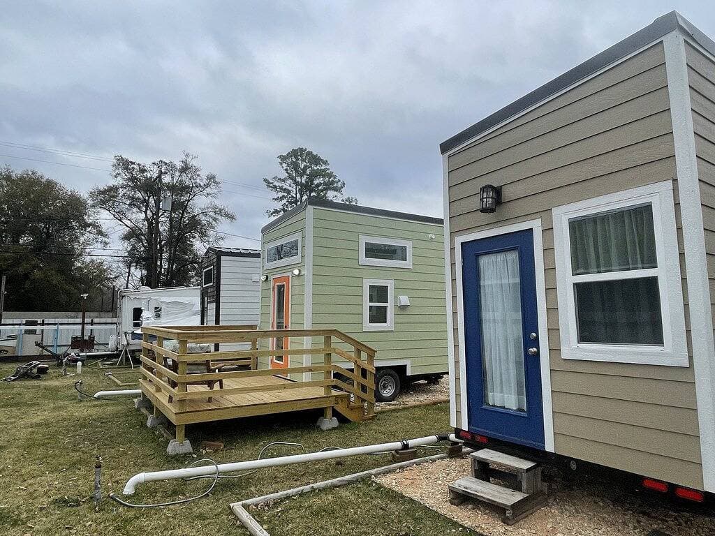 Foto 3 von 14: Houston Tiny Home Micro Home, Amazing Home Stay