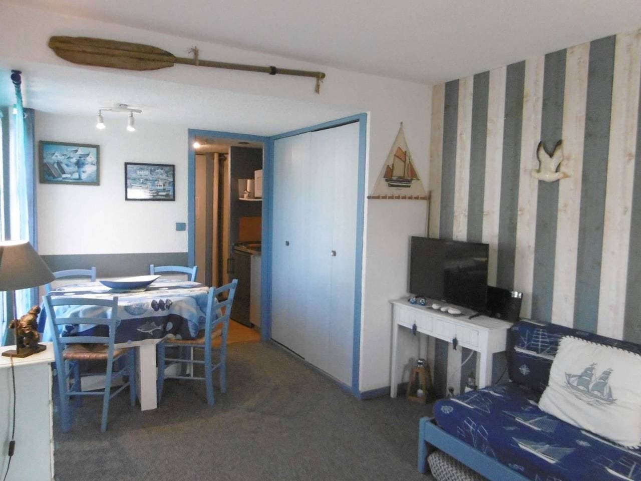 Foto 4 von 16: Ferienwohnung für 3 Personen mit Pool