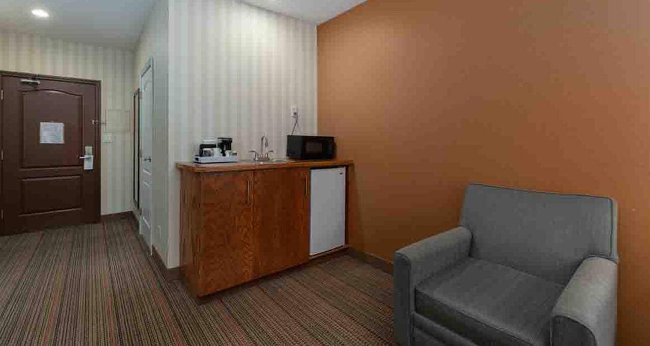 Foto 9 von 9: Traditional, Guest room, 1 King