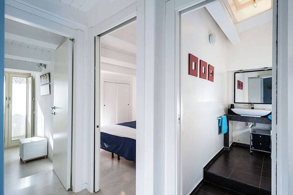 Foto 4 von 22: Modernes Apartment am Meer mit Panoramaterrasse