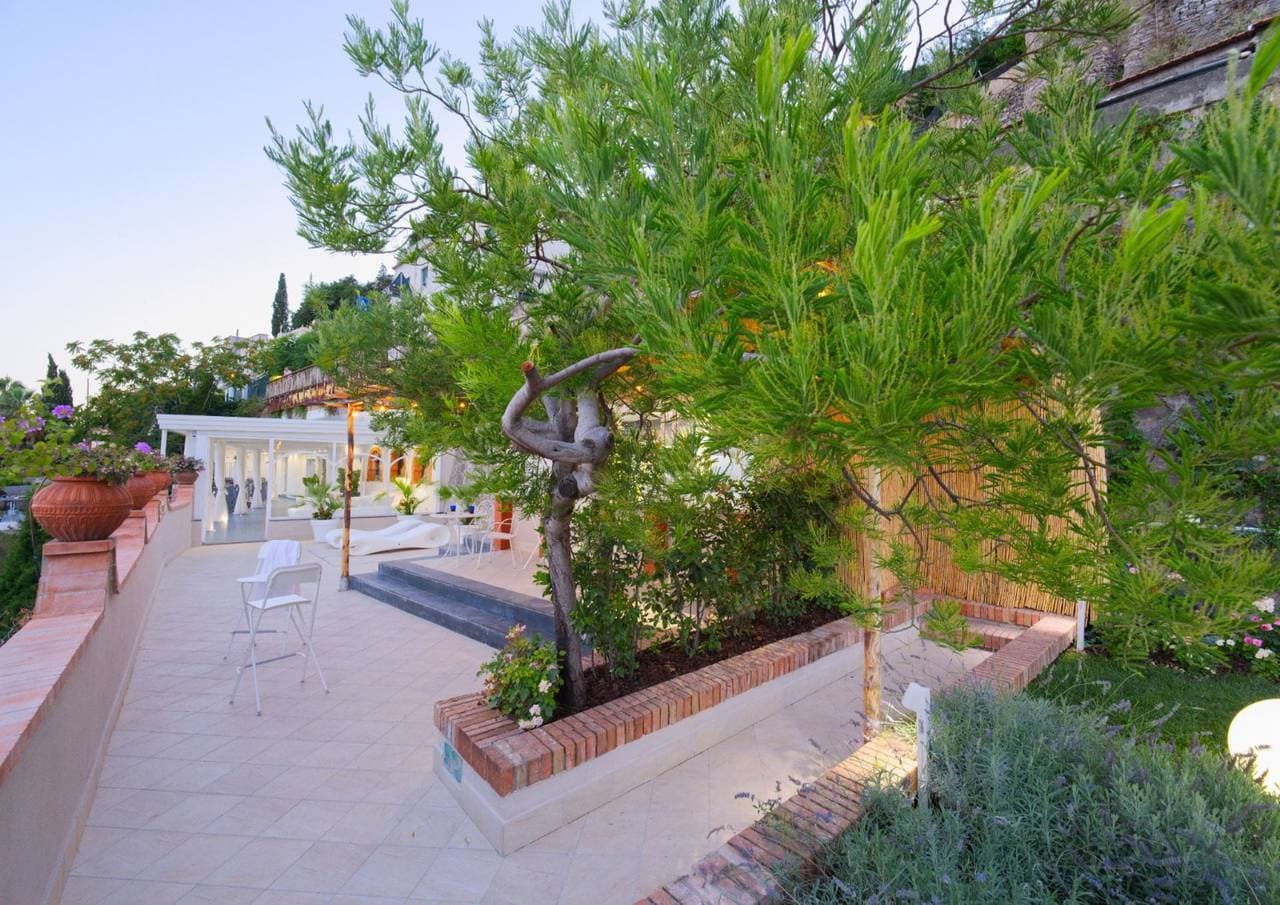 Foto 7 von 52: Appartement am Strand mit Pool und Parkplatz