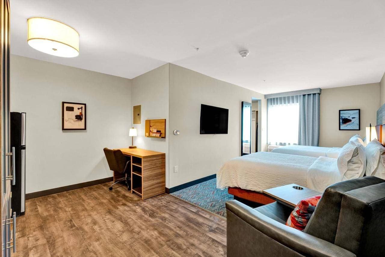 Foto 8 von 16: Queen Studio Suite with Two Queen Beds - Non-Smoking