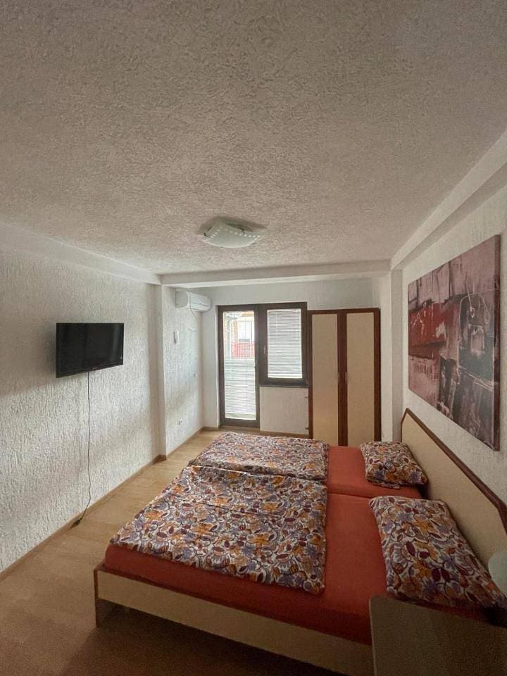 Foto 10 von 12: Small Twin Room