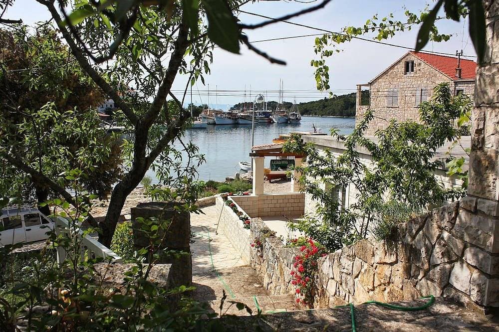 Foto 6 von 17: 2-Zimmer-Ferienwohnung mit Terrasse Pomena, Mljet