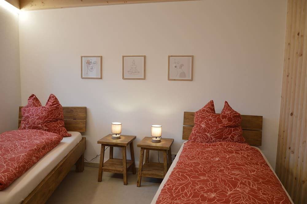 Foto 4 von 30: Ferienwohnung 1 Zi., 1 bis 3 Pers, 35 qm, Balkon, entlang am Fluss, Bodensee nah