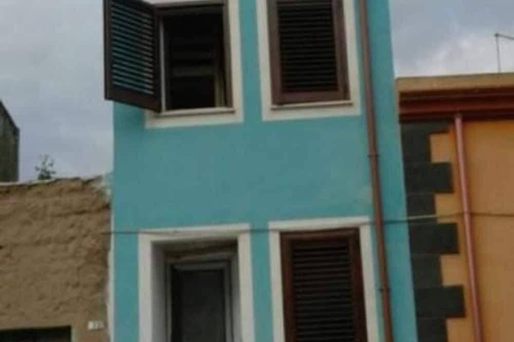 Foto 5 von 12: Wunderschönes freistehendes Haus