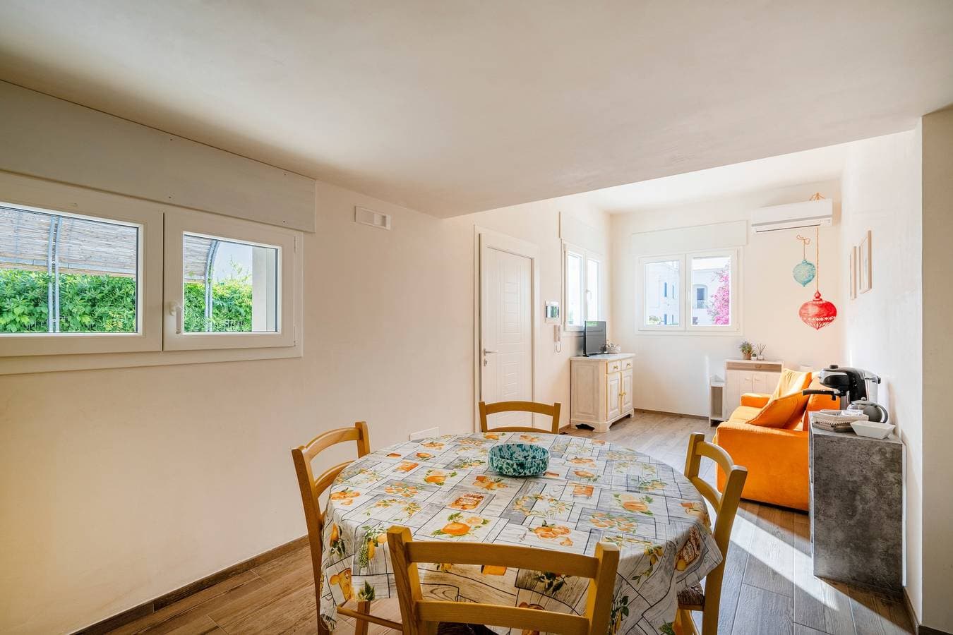 Foto 4 von 20: Ferienwohnung "Gufo Di Mare - Giallo" mit Meerblick und privater Terrasse