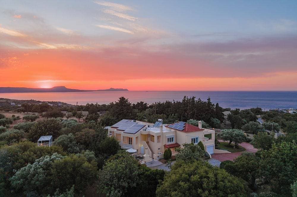 Villa Deleni - Private Pool, Sea Views & Gardens 1