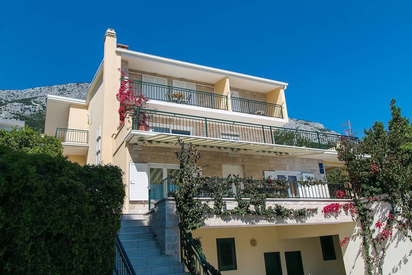 Foto 2 von 15: Zimmer mit Terrasse Brela, Makarska S-2717-i