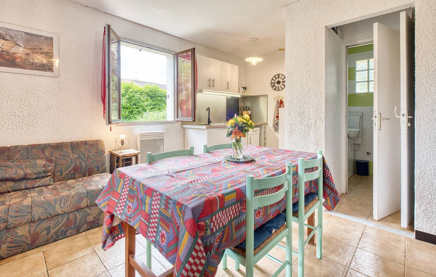 Foto 5 von 28: Gemütliche Wohnung mit Pool und Garten bei Saint-Crépin-et-Carlucet