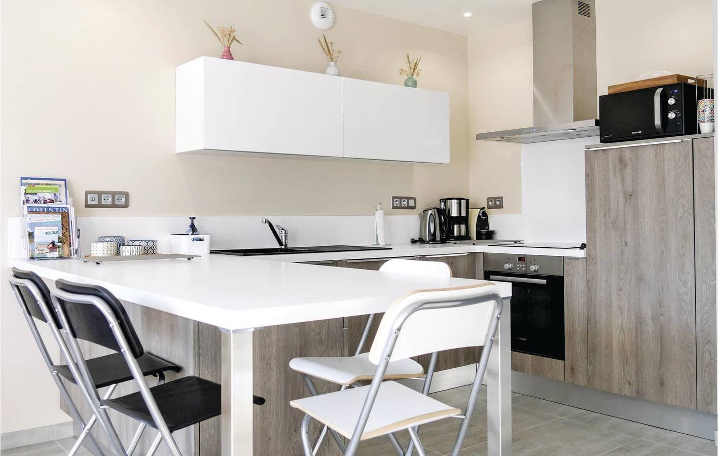 Foto 5 von 24: Appartement am Strand mit Parkplatz und Garten